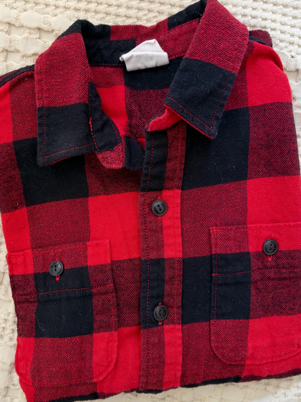 GAP Red and Black Buffalo Plaid Flannel Button Down Organic Cotton